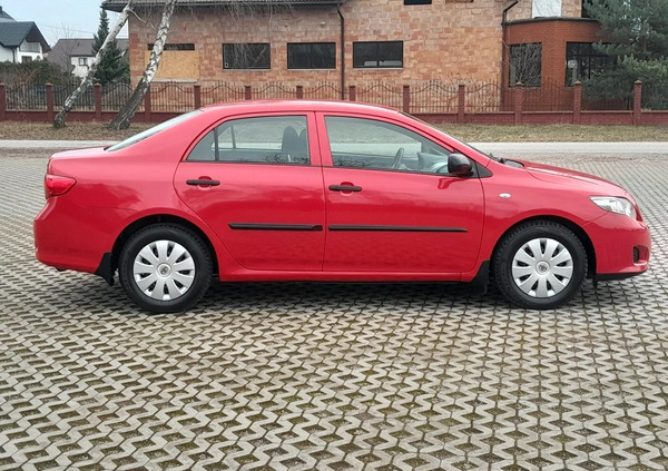 Toyota Corolla cena 14900 przebieg: 293000, rok produkcji 2007 z Sochaczew małe 67